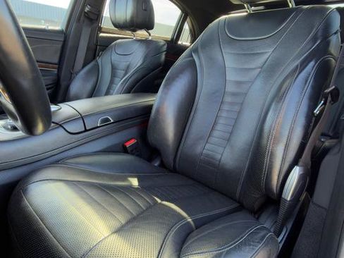 Used 2015 Mercedes-Benz S 550 4dr Sdn S 550 4MATIC image 23