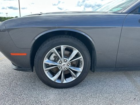 Used 2023 Dodge Challenger SXT AWD/4WD image 9