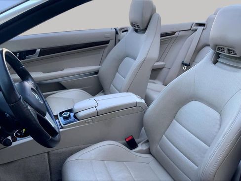 Used 2017 Mercedes-Benz E 400 Cabriolet image 8
