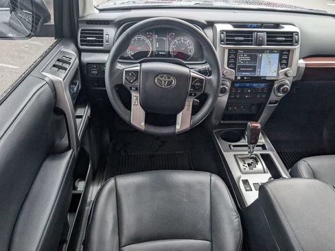 Used 2022 Toyota 4Runner Limited AWD/4WD image 3