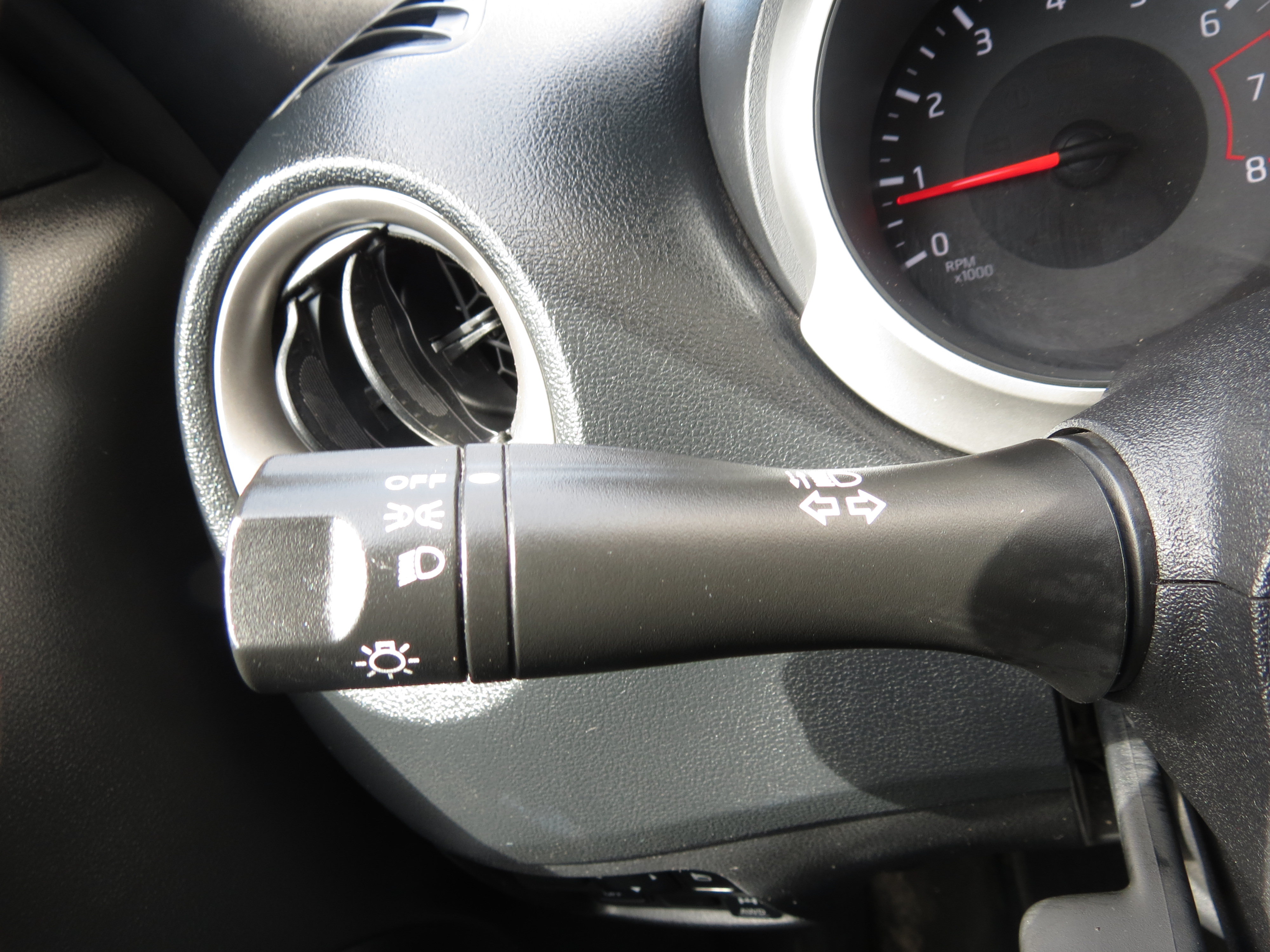 Used 2016 Nissan Juke S AWD/4WD image 16