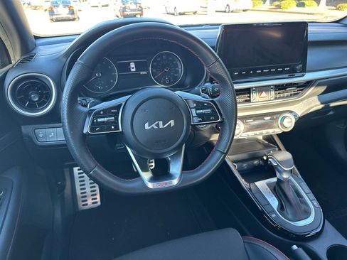 Used 2022 Kia Forte GT image 22