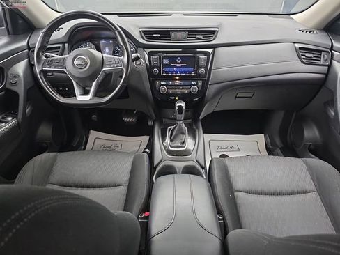 Used 2019 Nissan Rogue SV image 21