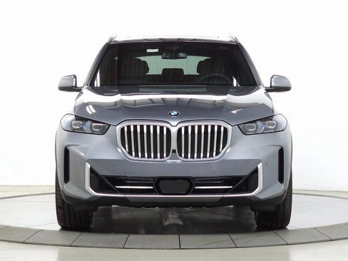 Used 2026 BMW X5 xDrive40i AWD/4WD image 2