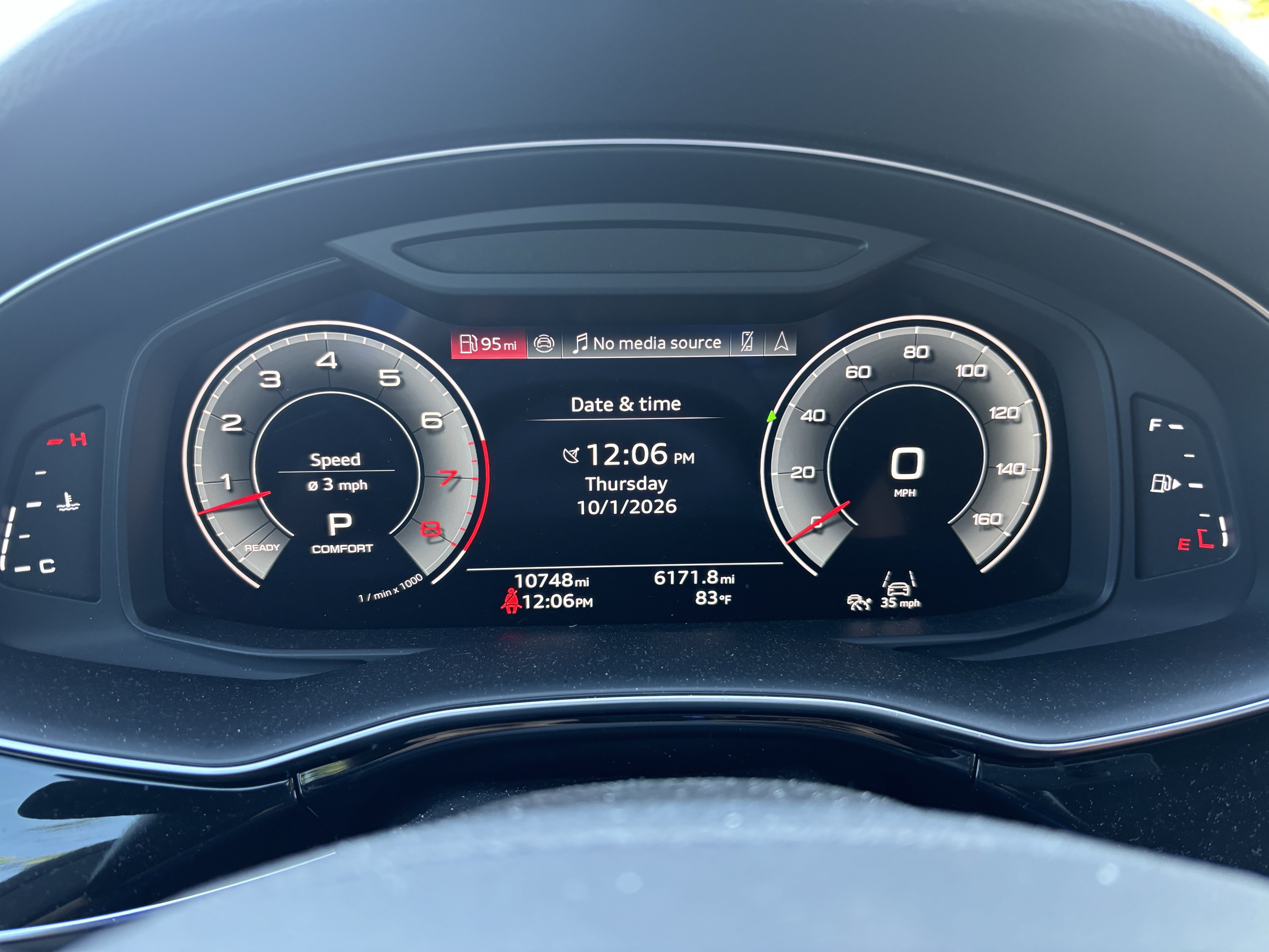 Used 2025 Audi Q8 Premium w/ Black Optic Package AWD/4WD image 24