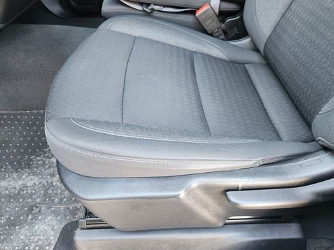 Used 2023 Chevrolet Silverado 1500 Custom image 26