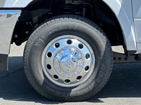 New 2026 RAM 3500 Longhorn AWD/4WD image 25