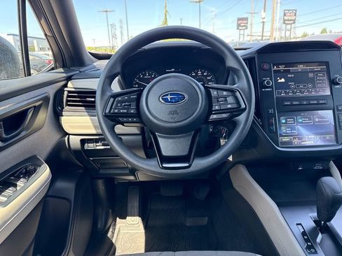 Used 2025 Subaru Forester AWD/4WD image 17