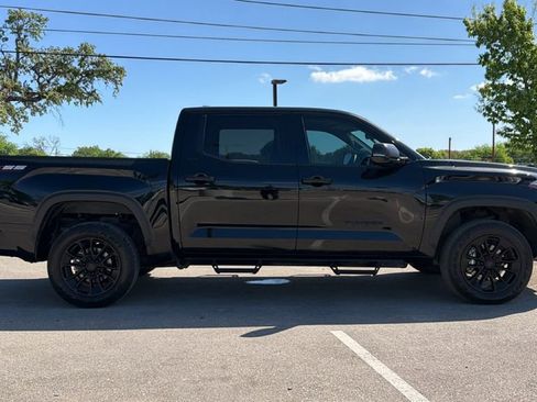 Used 2023 Toyota Tundra SR5 w/ SR5 Convenience Package image 4