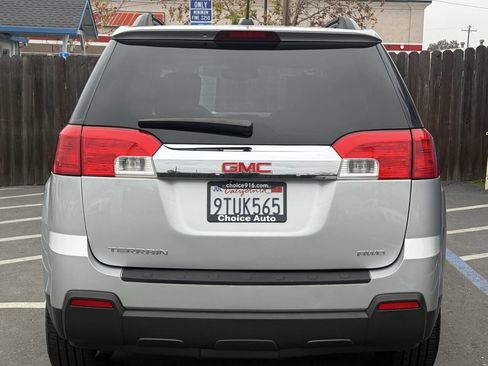 Used 2015 GMC Terrain SLT w/ Chrome Edition image 4