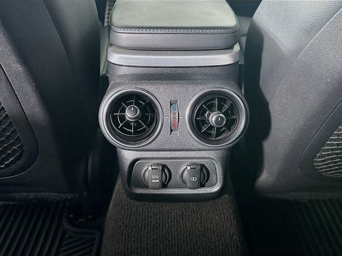 Used 2019 Kia Stinger GT image 22