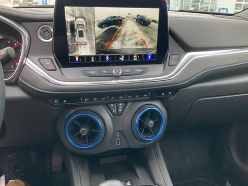 Certified 2023 Chevrolet Blazer RS w/ Driver Confidence II Package image 23