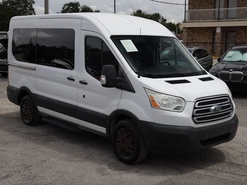 Used 2015 Ford Transit 150 XLT RWD image 18