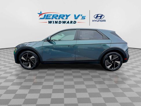 New 2026 Hyundai Ioniq 5 SE image 5