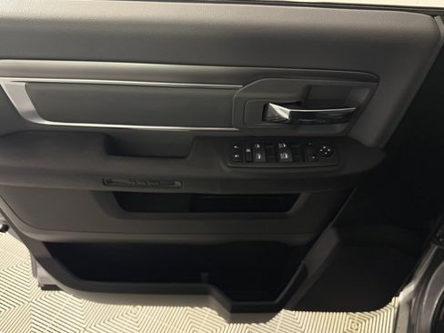 Certified 2023 RAM 1500 Classic SLT w/ Trailer & Traction Group image 25