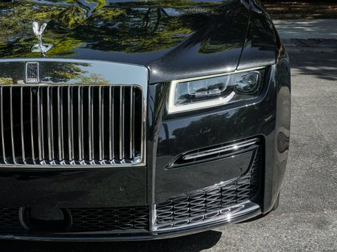 Certified 2021 Rolls-Royce Ghost AWD/4WD image 33