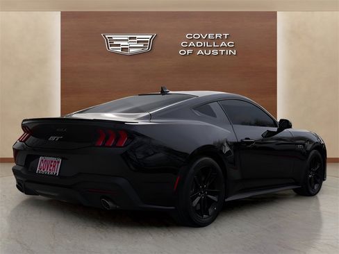 Used 2025 Ford Mustang GT image 4