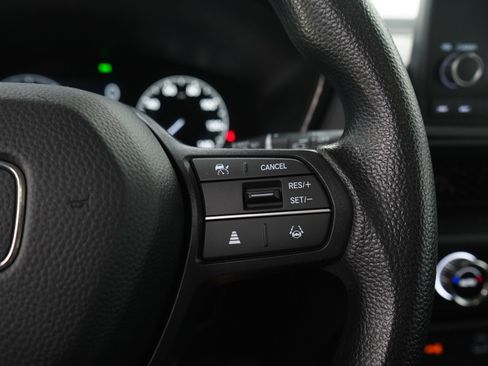 Used 2023 Honda CR-V EX image 25