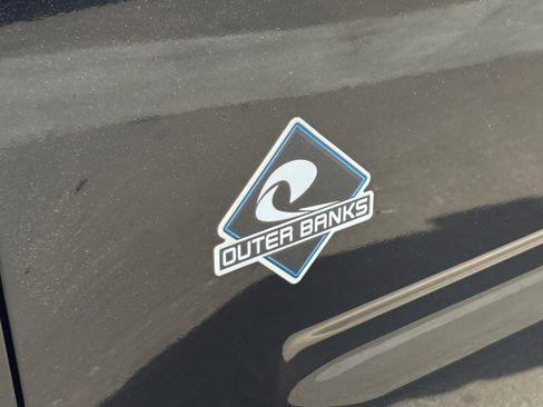 Used 2023 Ford Bronco Sport Outer Banks w/ Tech Package image 22