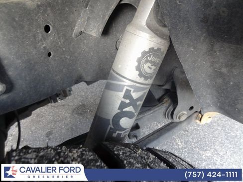 Used 2020 Jeep Gladiator Sport w/ Quick Order Package 24S image 11