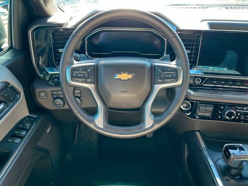 Certified 2024 Chevrolet Silverado 1500 LTZ image 13