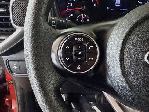 Used 2020 Kia Soul LX FWD image 14