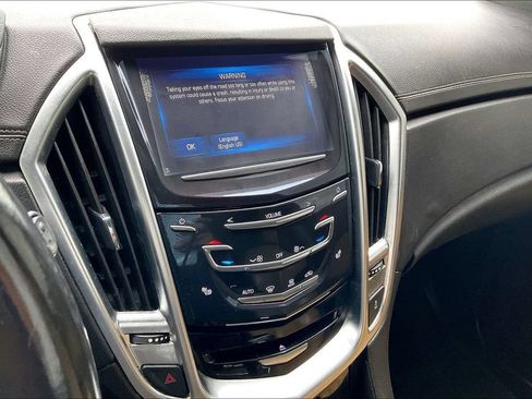Used 2016 Cadillac SRX Luxury FWD image 24