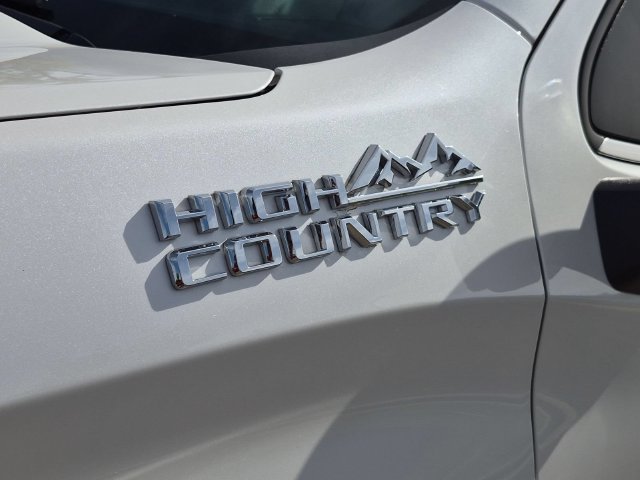 Used 2024 Chevrolet Silverado 1500 High Country AWD/4WD image 32