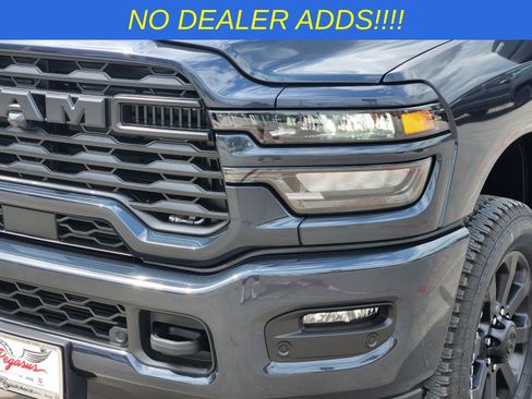 New 2026 RAM 2500 Tradesman AWD/4WD image 8
