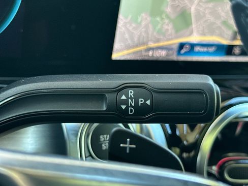 Certified 2023 Mercedes-Benz EQB 300 4MATIC image 18