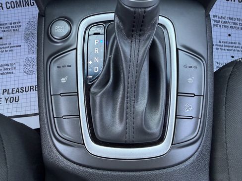 Used 2021 Hyundai Kona SEL FWD image 34