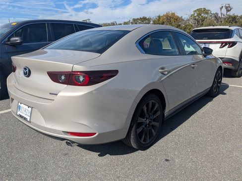 Used 2024 MAZDA MAZDA3 s image 2