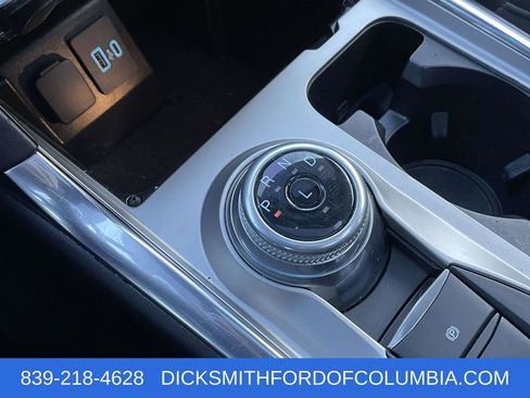 Certified 2022 Ford Explorer Platinum w/ Equipment Group 601A image 30