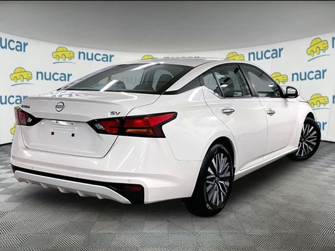 Used 2023 Nissan Altima 2.5 SV FWD image 6