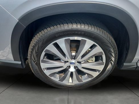 Used 2022 Subaru Ascent Limited w/ Technology Package AWD/4WD image 11