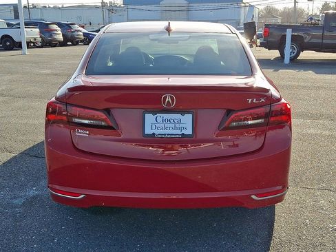 Used 2017 Acura TLX image 8