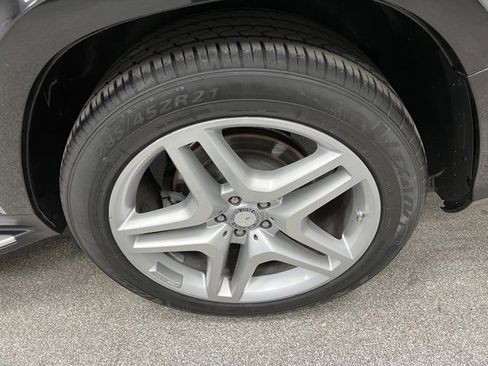 Used 2014 Mercedes-Benz GL 550 4MATIC image 19