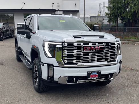 New 2026 GMC Sierra 3500 Denali w/ Denali Reserve Package image 71