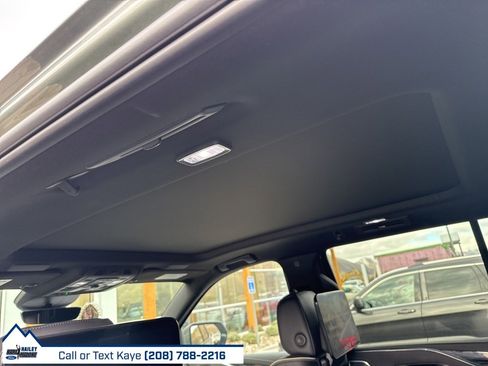 Used 2024 Cadillac Escalade Sport w/ LPO, ONYX Package image 11