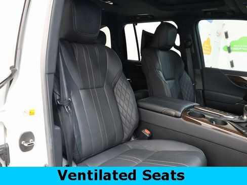 Used 2023 Lexus LX 600 4WD w/ Ultra Luxury Package image 33