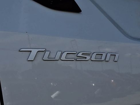 Used 2025 Hyundai Tucson SEL AWD/4WD image 32