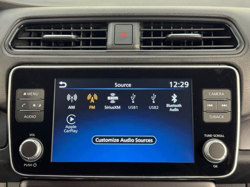 Used 2025 Nissan Leaf S image 22