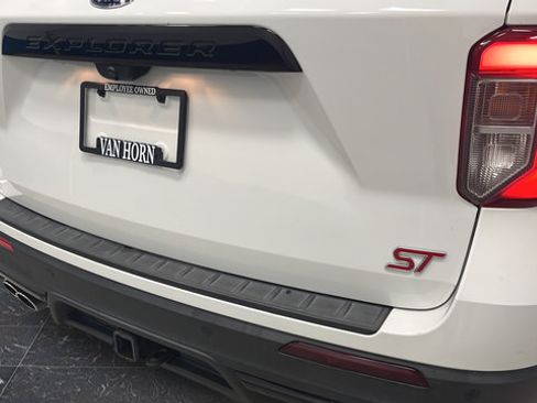 Used 2020 Ford Explorer ST w/ ST Street Pack AWD/4WD image 42