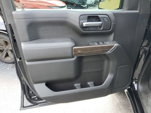 Used 2020 Chevrolet Silverado 1500 LT w/ Trailering Package image 14