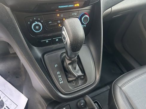 Used 2023 Ford Transit Connect XL image 29