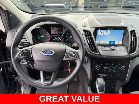 Used 2019 Ford Escape SE FWD image 17