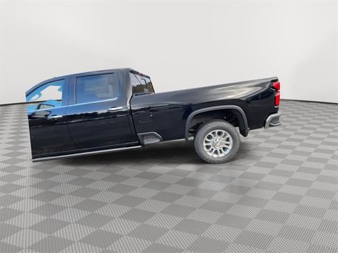 New 2025 Chevrolet Silverado 3500 LTZ w/ LTZ Premium Package image 6