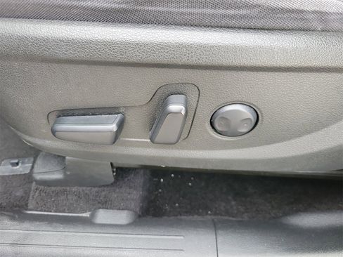 Used 2023 Hyundai Santa Fe SEL image 18