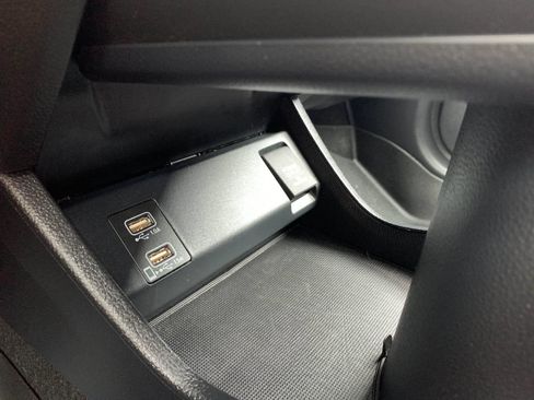 Certified 2022 Honda HR-V EX image 30