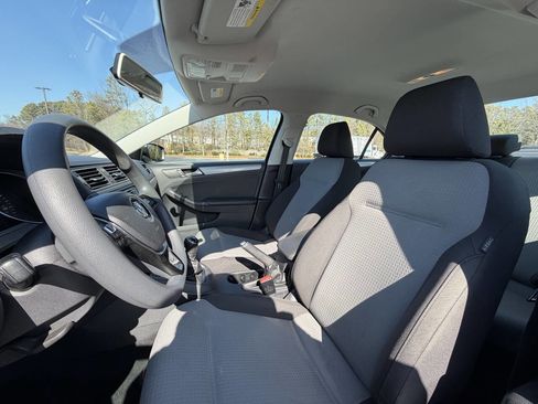 Used 2017 Volkswagen Jetta S image 21